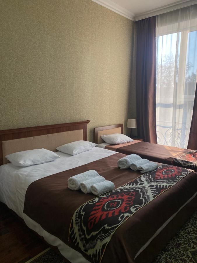 Hotel Vardonze Bukhara Esterno foto