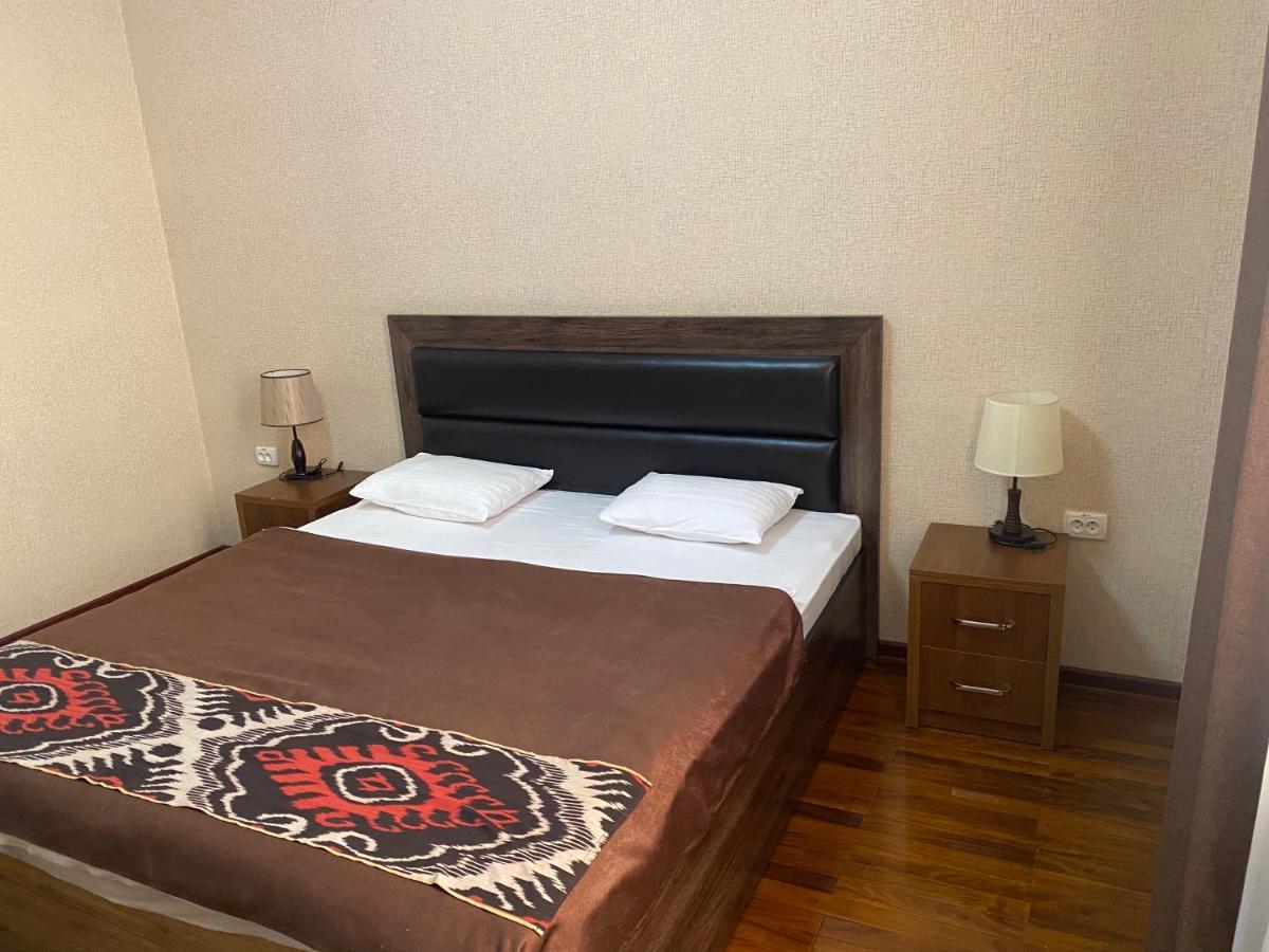 Hotel Vardonze Bukhara Esterno foto