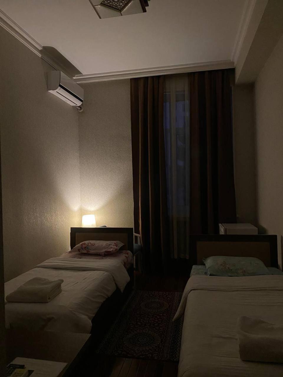Hotel Vardonze Bukhara Esterno foto