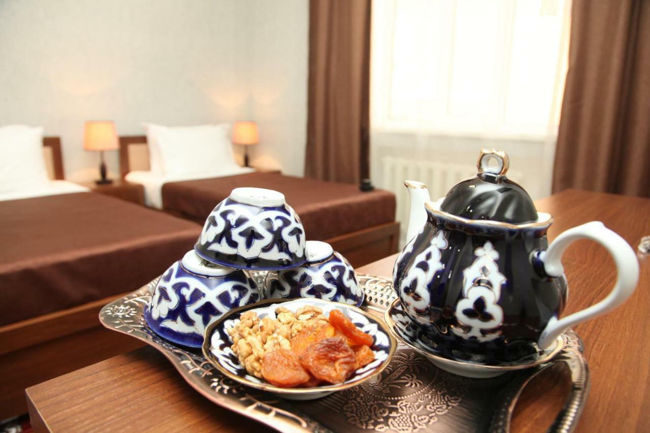 Hotel Vardonze Bukhara Esterno foto