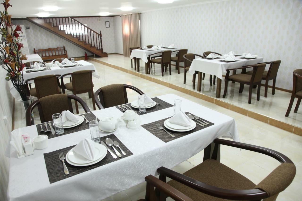 Hotel Vardonze Bukhara Esterno foto